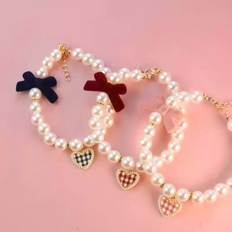 Pet Pearl Necklace Collar – Vintage High-End Texture Bowknot & Heart Pearl Necklace for Small Cats & Dogs